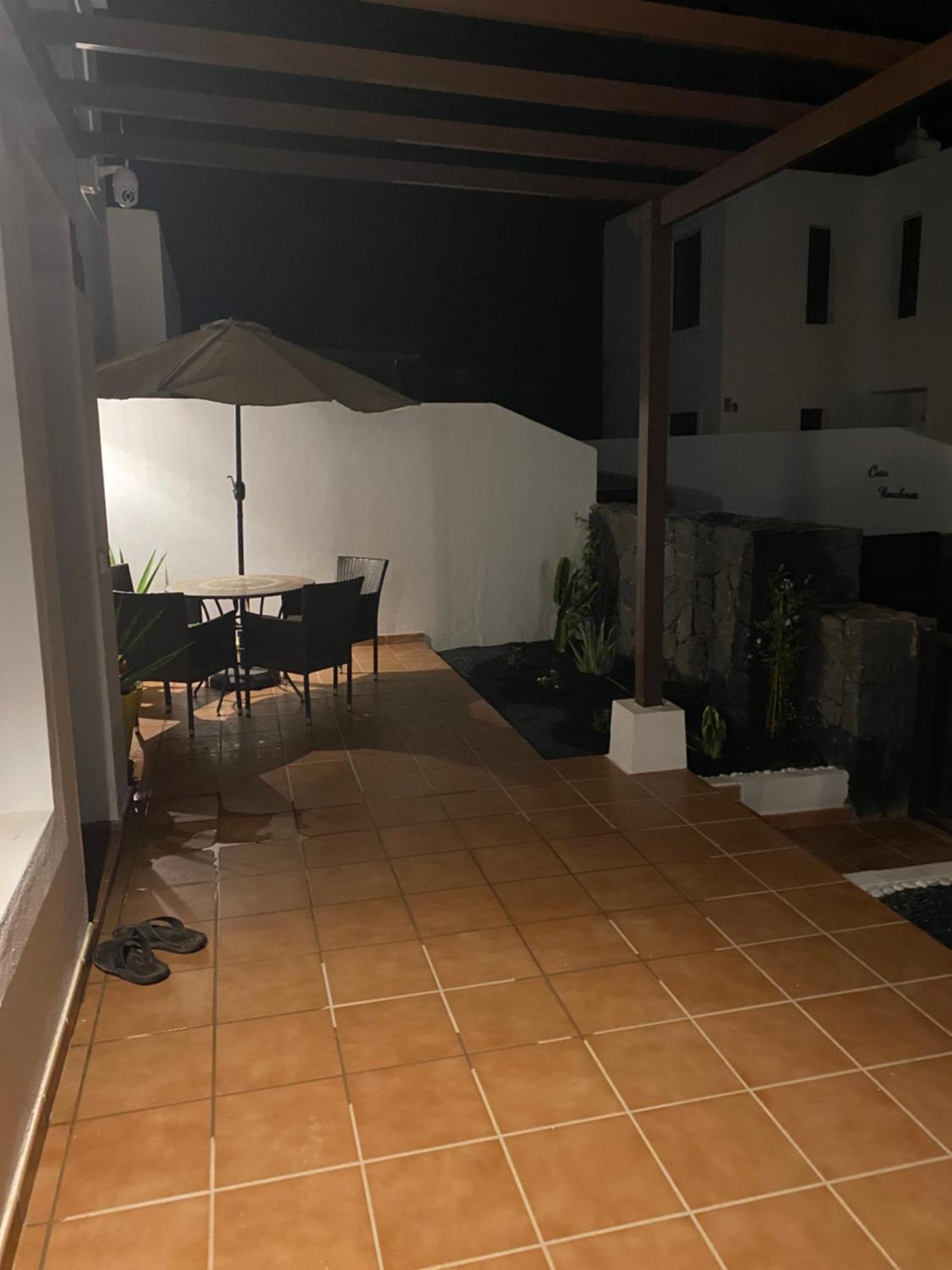 Casa Amarillo Del Sol Vila Playa Blanca  Exterior foto